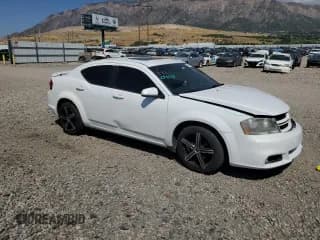 ✅ 2014 Dodge Avenger SXT • VIN: 1C3CDZCG2EN165416 • Лот: 68768914. Опубликован ранее на Copart с пробегом 68 379 миль. Бесплатный доступ к архиву аукционных продаж из США и подробный отчёт об истории автомобиля на DreamBid. Изображение 4.
