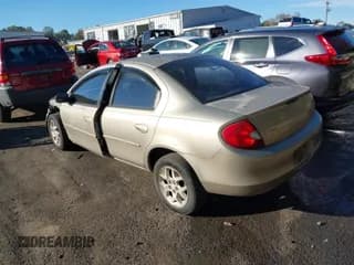 ✅ 2002 Dodge Neon SE • VIN: 1B3ES46C72D500131 • Lot: 43488222. Wystawiony na IAAI z przebiegiem 300 844 mil. Bezpłatny archiwum sprzedaży aukcyjnych z USA i szczegółowy raport historii pojazdu na DreamBid. Zdjęcie 3.