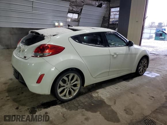 ✅ 2013 Hyundai Veloster w/Black Int • VIN: KMHTC6AD6DU159026 • Lot: 92142255. Listed on Copart with 170,731 mi. Free auction sales archive from the USA and detailed vehicle history report at DreamBid. Image 3.