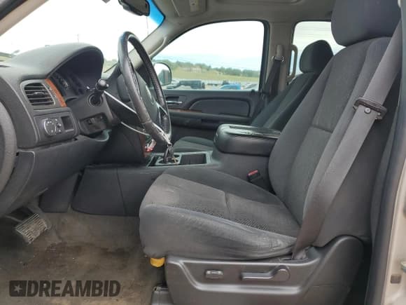 ✅ 2007 Chevrolet Tahoe LT • VIN: 1GNFC13J37R367709 • Lot: 86232195. Listed on Copart with 226,290 mi. Free auction sales archive from the USA and detailed vehicle history report at DreamBid. Image 7.