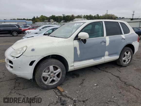 ✅ 2005 Porsche Cayenne S • VIN: WP1AB29PX5LA64576 • Лот: 73471804. Опубликован ранее на Copart с пробегом 75 688 миль. Бесплатный доступ к архиву аукционных продаж из США и подробный отчёт об истории автомобиля на DreamBid. Изображение 1.