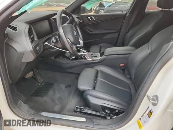 ✅ 2024 BMW 2 Series 228i • VIN: WBA53AK00R7N49425 • Лот: 82391095. Опубликован ранее на Copart с пробегом 43 558 миль. Бесплатный доступ к архиву аукционных продаж из США и подробный отчёт об истории автомобиля на DreamBid. Изображение 7.