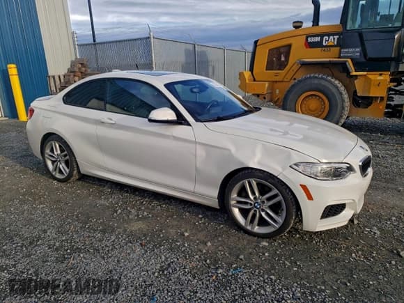 ✅ 2016 BMW 2 Series 228i • VIN: WBA1F5C52GV343670 • Lot: 93628905. Listed on Copart with 78,078 mi. Free auction sales archive from the USA and detailed vehicle history report at DreamBid. Image 4.