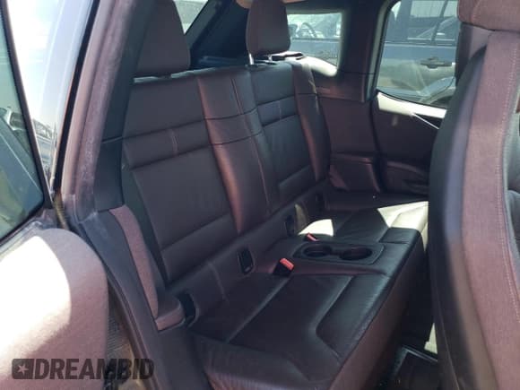 ✅ 2015 BMW i3 • VIN: WBY1Z4C5XFV278617 • Lot: 54984645. Listed on Copart with 140,868 mi. Free auction sales archive from the USA and detailed vehicle history report at DreamBid. Image 10.