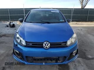 ✅ 2012 Volkswagen Golf R w/Sunroof & Navi • VIN: WVWPF7AJXCW203623 • Лот: 43937245. Опубликован ранее на Copart с пробегом Не указан. Бесплатный доступ к архиву аукционных продаж из США и подробный отчёт об истории автомобиля на DreamBid. Изображение 5.