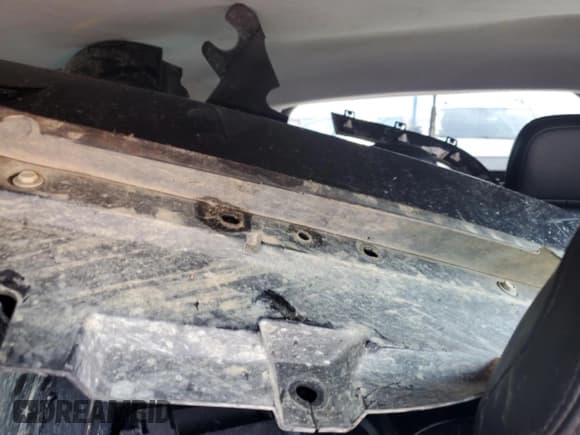 ✅ 2022 Jeep Compass High Altitude • VIN: 3C4NJDCB5NT106185 • Лот: 61968045. Опубликован ранее на Copart с пробегом Не указан. Бесплатный доступ к архиву аукционных продаж из США и подробный отчёт об истории автомобиля на DreamBid. Изображение 10.