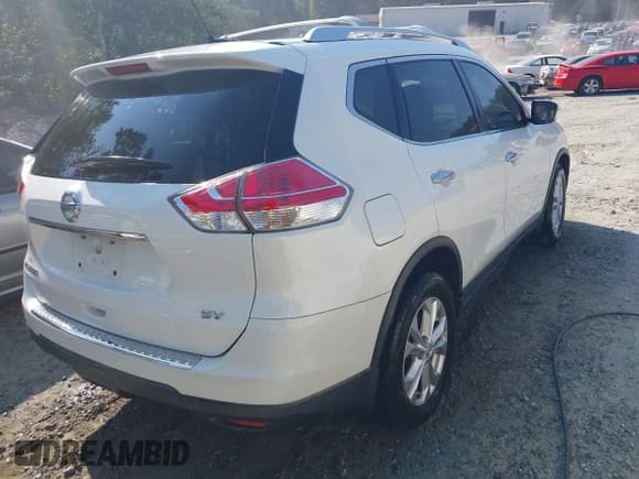 ✅ 2016 Nissan Rogue S • VIN: KNMAT2MT2GP681517 • Lot: 43167187. Wystawiony na IAAI z przebiegiem 228 521 mil. Bezpłatny archiwum sprzedaży aukcyjnych z USA i szczegółowy raport historii pojazdu na DreamBid. Zdjęcie 4.