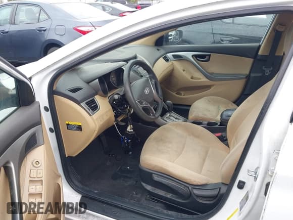 ✅ 2013 Hyundai Elantra GLS • VIN: 5NPDH4AE5DH271902 • Лот: 43568443. Опубликован ранее на IAAI с пробегом 144 473 миль. Бесплатный доступ к архиву аукционных продаж из США и подробный отчёт об истории автомобиля на DreamBid. Изображение 5.