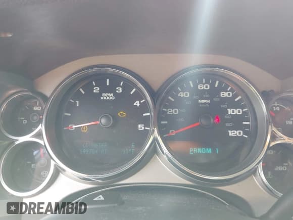 ✅ 2013 Chevrolet Silverado 2500HD LT • VIN: 1GC1KXC88DF143838 • Лот: 43268973. Опубликован ранее на IAAI с пробегом 199 784 миль. Бесплатный доступ к архиву аукционных продаж из США и подробный отчёт об истории автомобиля на DreamBid. Изображение 7.