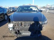 ✅ 2018 Mazda 3 Touring • VIN: 3MZBN1L38JM196030 • Lot: 43612362. Wystawiony na IAAI z przebiegiem 85 287 mil. Bezpłatny archiwum sprzedaży aukcyjnych z USA i szczegółowy raport historii pojazdu na DreamBid. Zdjęcie 12.