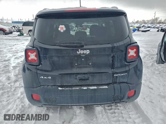 ✅ 2018 Jeep Renegade Sport • VIN: ZACCJBAB3JPH33323 • Lot: 95993325. Wystawiony na Copart z przebiegiem 219 346 mil. Bezpłatny archiwum sprzedaży aukcyjnych z USA i szczegółowy raport historii pojazdu na DreamBid. Zdjęcie 6.
