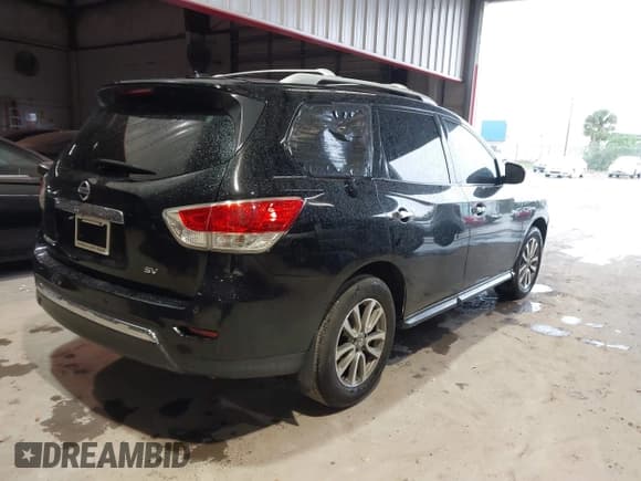 ✅ 2014 Nissan Pathfinder SV • VIN: 5N1AR2MN1EC681489 • Lot: 41592415. Listed on IAAI with 127,933 mi. Free auction sales archive from the USA and detailed vehicle history report at DreamBid. Image 4.