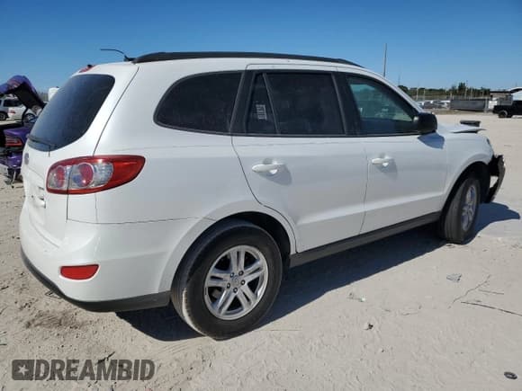 ✅ 2012 Hyundai Santa Fe GLS • VIN: 5XYZG3AB3CG100841 • Lot: 87966315. Listed on Copart with 215,253 mi. Free auction sales archive from the USA and detailed vehicle history report at DreamBid. Image 3.