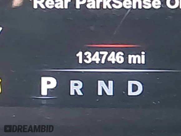 2017 Ram 1500 Night z VIN 1C6RR7MT4HS766699, wystawiony jako IAAI lot #41692973 z przebiegiem 134 746 mil mil oraz . Historia ofert i sprzedaży dostępna na DreamBid. Obrazek 15.
