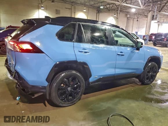 ✅ 2023 Toyota RAV4 Hybrid XSE • VIN: 4T3E6RFV2PU126698 • Lot: 94609785. Listed on Copart with 42,177 mi. Free auction sales archive from the USA and detailed vehicle history report at DreamBid. Image 3.