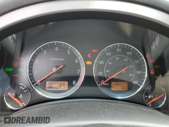 ✅ 2005 Infiniti FX • VIN: JNRBS08W35X402119 • Lot: 61104655. Listed on Copart with 138,694 mi. Free auction sales archive from the USA and detailed vehicle history report at DreamBid. Image 9.