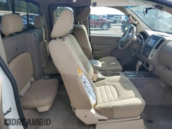 2017 Nissan Frontier SV с VIN 1N6BD0CT9HN707600, выставлен на аукционе Copart как лот 82038895 с пробегом 133 472 миль миль и Списание • Salvage title. История ставок и продаж доступна на DreamBid. Изображение 10.