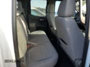 ✅ 2019 Chevrolet Silverado 1500 LT • VIN: 1GCRWCED9KZ391571 • Lot: 74710954. Wystawiony na Copart z przebiegiem Nie podano. Bezpłatny archiwum sprzedaży aukcyjnych z USA i szczegółowy raport historii pojazdu na DreamBid. Zdjęcie 10.