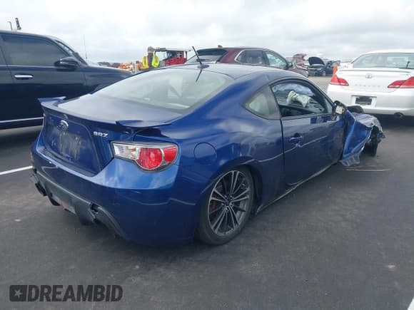 ✅ 2013 Subaru BRZ Limited • VIN: JF1ZCAC17D1609634 • Lot: 42947607. Wystawiony na IAAI z przebiegiem 36 801 mil. Bezpłatny archiwum sprzedaży aukcyjnych z USA i szczegółowy raport historii pojazdu na DreamBid. Zdjęcie 4.