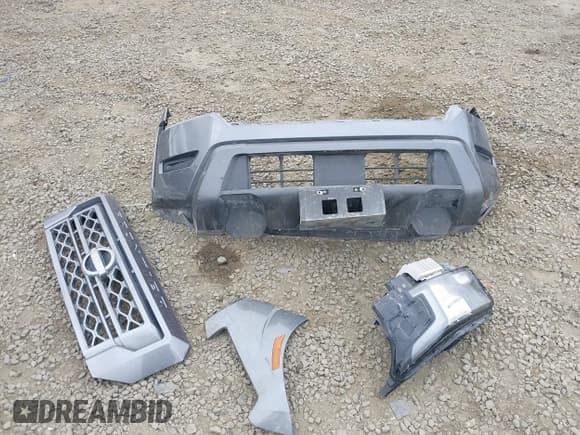 ✅ 2023 Nissan Frontier Pro-X • VIN: 1N6ED1EJ3PN657211 • Lot: 42503919. Listed on IAAI with 40,885 mi. Free auction sales archive from the USA and detailed vehicle history report at DreamBid. Image 12.