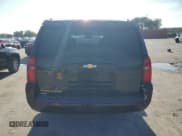 ✅ 2017 Chevrolet Suburban LT • VIN: 1GNSCHKC5HR116492 • Lot: 67053414. Wystawiony na Copart z przebiegiem 289 338 mil. Bezpłatny archiwum sprzedaży aukcyjnych z USA i szczegółowy raport historii pojazdu na DreamBid. Zdjęcie 6.