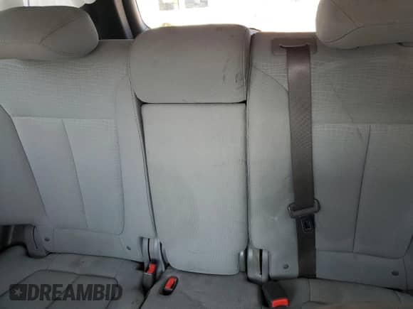 2012 Hyundai Santa Fe GLS с VIN 5XYZG3AB5CG134120, выставлен на аукционе Copart как лот 70640204 с пробегом Не указан миль и Списание • Salvage title. История ставок и продаж доступна на DreamBid. Изображение 10.