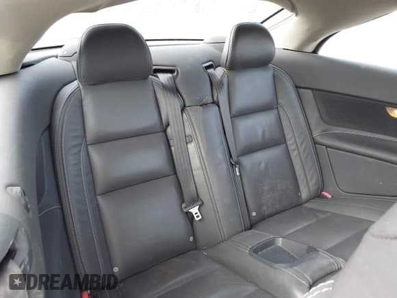 ✅ 2012 Volvo C70 T5 • VIN: YV1672MC5CJ127843 • Лот: 42152642. Опубликован ранее на IAAI с пробегом 121 158 миль. Бесплатный доступ к архиву аукционных продаж из США и подробный отчёт об истории автомобиля на DreamBid. Изображение 8.