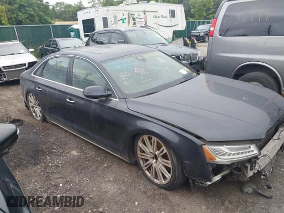 ✅ 2016 Audi A8 3.0T • VIN: WAU34AFD9GN002101 • Лот: 42720508. Опубликован ранее на IAAI с пробегом Не указан. Бесплатный доступ к архиву аукционных продаж из США и подробный отчёт об истории автомобиля на DreamBid. Изображение 12.