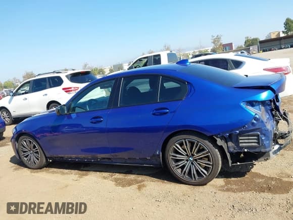 ✅ 2020 BMW 3 Series M340i • VIN: WBA5U7C09LFH00986 • Лот: 43546569. Опубликован ранее на IAAI с пробегом 81 367 миль. Бесплатный доступ к архиву аукционных продаж из США и подробный отчёт об истории автомобиля на DreamBid. Изображение 15.