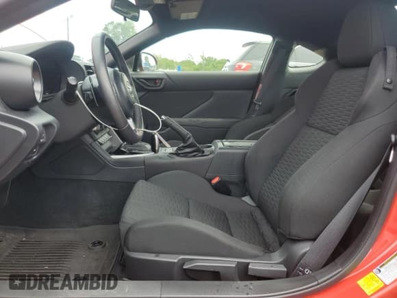 ✅ 2024 Toyota 86 • VIN: JF1ZNBB16R8753546 • Lot: 63477025. Listed on Copart with 16,074 mi. Free auction sales archive from the USA and detailed vehicle history report at DreamBid. Image 7.