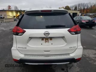 ✅ 2020 Nissan Rogue SV • VIN: JN8AT2MV5LW137373 • Лот: 90478095. Опубликован ранее на Copart с пробегом 62 959 миль. Бесплатный доступ к архиву аукционных продаж из США и подробный отчёт об истории автомобиля на DreamBid. Изображение 6.