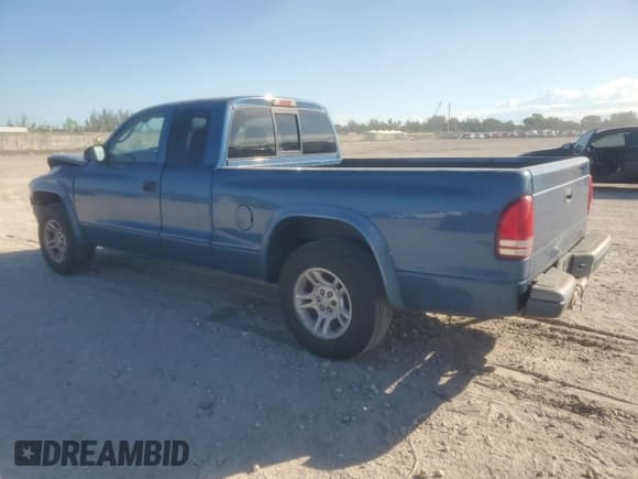 ✅ 2004 Dodge Dakota Sport • VIN: 1D7GL32K74S621130 • Lot: 91045885. Wystawiony na Copart z przebiegiem 204 038 mil. Bezpłatny archiwum sprzedaży aukcyjnych z USA i szczegółowy raport historii pojazdu na DreamBid. Zdjęcie 2.