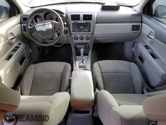 ✅ 2010 Dodge Avenger Express • VIN: 1B3CC1FB6AN222793 • Лот: 82434644. Опубликован ранее на Copart с пробегом 211 911 миль. Бесплатный доступ к архиву аукционных продаж из США и подробный отчёт об истории автомобиля на DreamBid. Изображение 8.