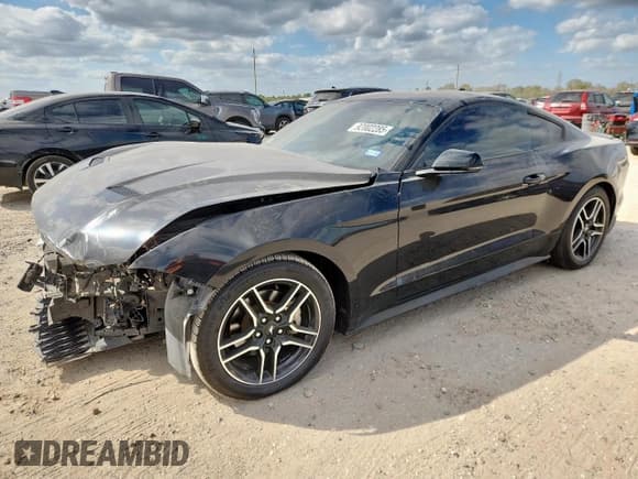 ✅ 2020 Ford Mustang EcoBoost • VIN: 1FA6P8TH0L5146448 • Lot: 92002285. Listed on Copart with 36,040 mi. Free auction sales archive from the USA and detailed vehicle history report at DreamBid. Image 1.