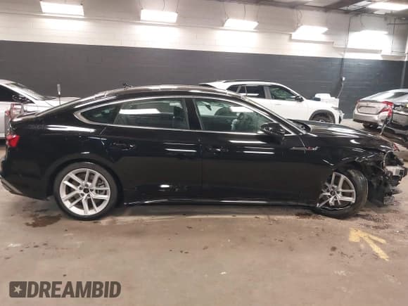 ✅ 2024 Audi A5 Sportback S line Premium • VIN: WAUDACF52RA017082 • Lot: 41839981. Listed on IAAI with 16,355 mi. Free auction sales archive from the USA and detailed vehicle history report at DreamBid. Image 14.