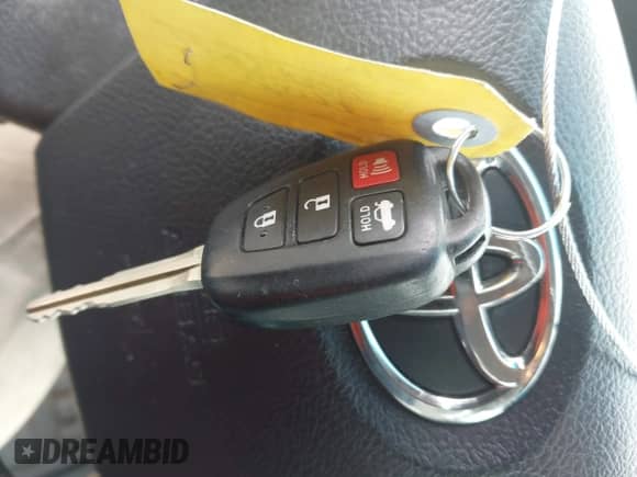 2013 Toyota Camry L с VIN 4T1BF1FK8DU643308, выставлен на аукционе IAAI как лот 42890551 с пробегом 71 033 миль миль и . История ставок и продаж доступна на DreamBid. Изображение 11.