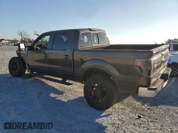 ✅ 2009 Ford F-150 XL • VIN: 1FTPW12VX9FA32296 • Лот: 90500305. Опубликован ранее на Copart с пробегом Не указан. Бесплатный доступ к архиву аукционных продаж из США и подробный отчёт об истории автомобиля на DreamBid. Изображение 2.
