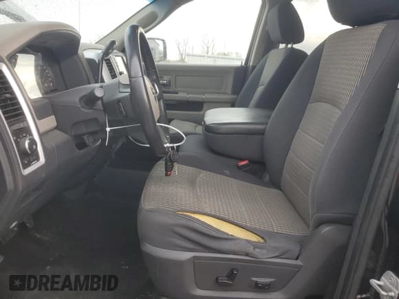 ✅ 2009 Dodge 1500 SLT • VIN: 1D3HV13T89J515052 • Lot: 55514755. Wystawiony na Copart z przebiegiem 258 712 mil. Bezpłatny archiwum sprzedaży aukcyjnych z USA i szczegółowy raport historii pojazdu na DreamBid. Zdjęcie 7.