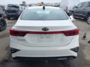 ✅ 2021 Kia Forte LXS • VIN: 3KPF24AD1ME375065 • Lot: 42356572. Listed on IAAI with 83,025 mi. Free auction sales archive from the USA and detailed vehicle history report at DreamBid. Image 17.