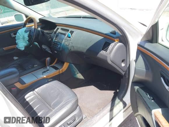 2007 Hyundai Azera SE с VIN KMHFC46F07A175935, выставлен на аукционе IAAI как лот 42553939 с пробегом 155 654 миль миль и . История ставок и продаж доступна на DreamBid. Изображение 5.