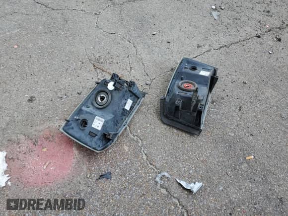 2005 Dodge Dakota SLT с VIN 1D7HE42KX5S230060, выставлен на аукционе Copart как лот 67889624 с пробегом 227 815 миль миль и Списание • Salvage title. История ставок и продаж доступна на DreamBid. Изображение 12.