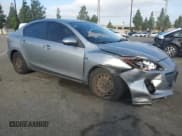 ✅ 2013 Mazda 3 i SV • VIN: JM1BL1TG0D1841654 • Лот: 89439115. Опубликован ранее на Copart с пробегом 166 553 миль. Бесплатный доступ к архиву аукционных продаж из США и подробный отчёт об истории автомобиля на DreamBid. Изображение 4.