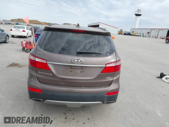 ✅ 2015 Hyundai Santa Fe GLS • VIN: KM8SMDHF4FU103061 • Лот: 43544205. Опубликован ранее на IAAI с пробегом 106 991 миль. Бесплатный доступ к архиву аукционных продаж из США и подробный отчёт об истории автомобиля на DreamBid. Изображение 17.