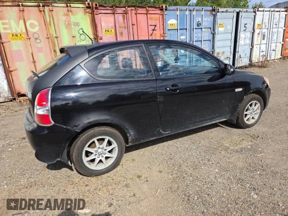2009 Hyundai Accent L z VIN KMHCN35C39U109914, wystawiony jako Copart lot #67603925 z przebiegiem 210 070 mil mil oraz Szkoda całkowita • Salvage title. Historia ofert i sprzedaży dostępna na DreamBid. Obrazek 3.