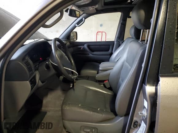 ✅ 2001 Toyota Land Cruiser • VIN: JTEHT05J412012973 • Lot: 69189805. Wystawiony na Copart z przebiegiem 247 373 mil. Bezpłatny archiwum sprzedaży aukcyjnych z USA i szczegółowy raport historii pojazdu na DreamBid. Zdjęcie 7.