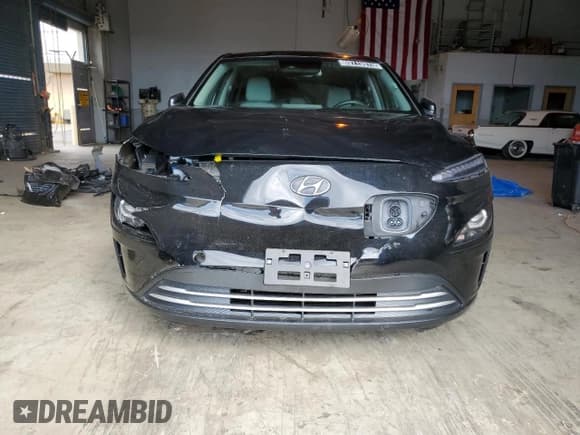 ✅ 2023 Hyundai Kona SEL • VIN: KM8K33AG3PU186872 • Lot: 89713975. Wystawiony na Copart z przebiegiem 37 995 mil. Bezpłatny archiwum sprzedaży aukcyjnych z USA i szczegółowy raport historii pojazdu na DreamBid. Zdjęcie 5.