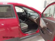 ✅ 2015 Hyundai Tucson Limited • VIN: KM8JUCAG6FU081704 • Lot: 43311824. Wystawiony na IAAI z przebiegiem 124 951 mil. Bezpłatny archiwum sprzedaży aukcyjnych z USA i szczegółowy raport historii pojazdu na DreamBid. Zdjęcie 5.