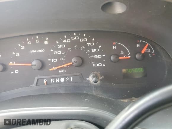 ✅ 2007 Ford Econoline Cargo Commercial • VIN: 1FTNE14W37DA27868 • Lot: 62163175. Wystawiony na Copart z przebiegiem 170 589 mil. Bezpłatny archiwum sprzedaży aukcyjnych z USA i szczegółowy raport historii pojazdu na DreamBid. Zdjęcie 9.