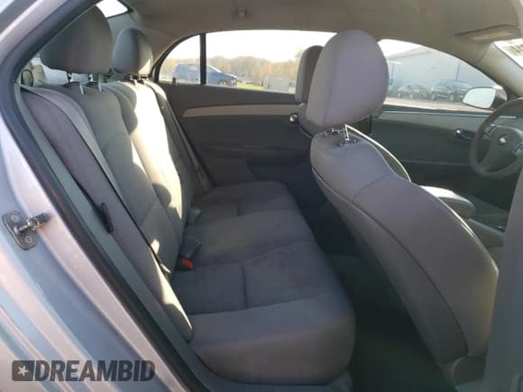 ✅ 2012 Chevrolet Malibu 1LS • VIN: 1G1ZB5E09CF225499 • Lot: 77012314. Wystawiony na Copart z przebiegiem 214 150 mil. Bezpłatny archiwum sprzedaży aukcyjnych z USA i szczegółowy raport historii pojazdu na DreamBid. Zdjęcie 11.