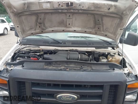 ✅ 2008 Ford Econoline Cargo Commercial • VIN: 1FTNE24W88DA29221 • Lot: 42688685. Listed on IAAI with 188,140 mi. Free auction sales archive from the USA and detailed vehicle history report at DreamBid. Image 10.